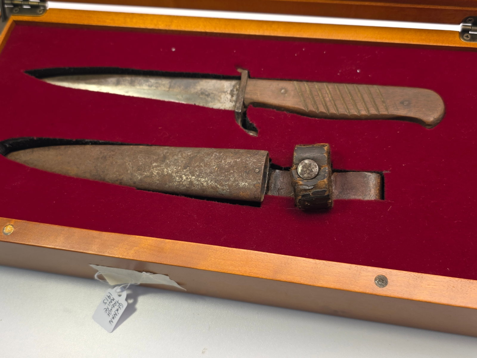 Authentic German Trench Knife with shadow box (1 of 6)