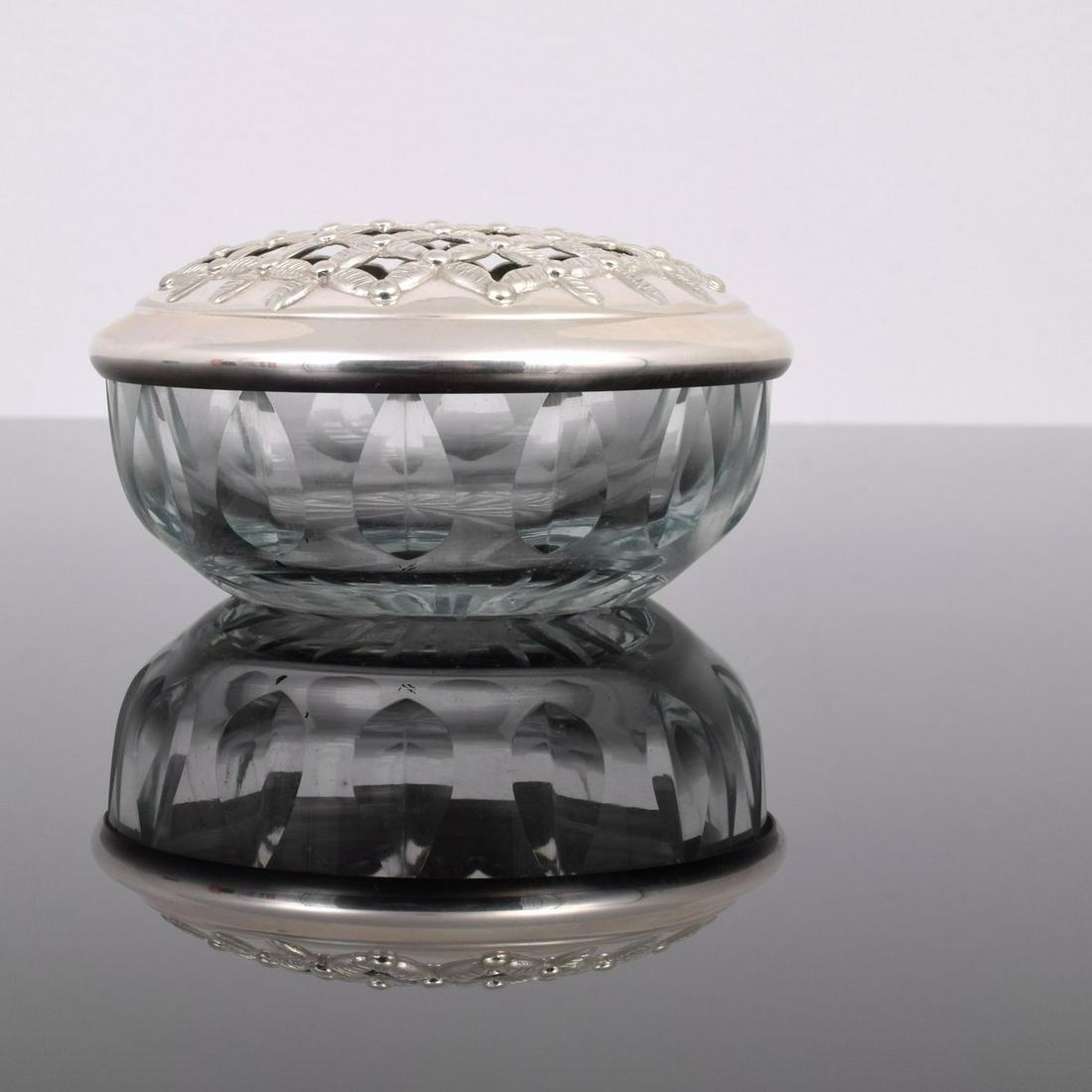 Camusso Crystal Candy Dish with Sterling Silver Lattice: Artist/Designer; Manufacturer: Camusso Marking(s); notes: sterling 925, Flag Stamp, Camusso, Made In Peru Country of origin; materials: Peru; crystal, sterling silver Dimensions (H, W, D): 2.5"h, 4.75