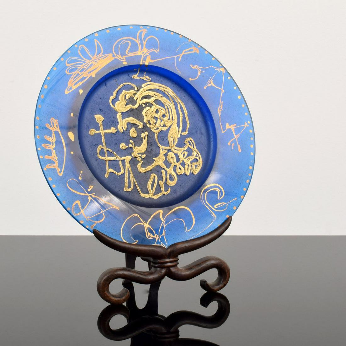 Salvador Dali Pate-de-Verre Plate for Daum: Artist/Designer; Manufacturer: Salvador Dali (Spanish, 1904-1989); Daum Marking(s); notes: signed; ed. 219/2000 Country of origin; materials: France; pate-de-verre glass Dimensions (