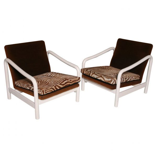 French Lounge Chairs: Designer & Manufacturer: Style of Robert Mallet-Stevens Country of Origin & Materials: France, wood/upholstery Additional Information & Circa: Pair of chairs in the style of Robert Mallot-Stevens, woo