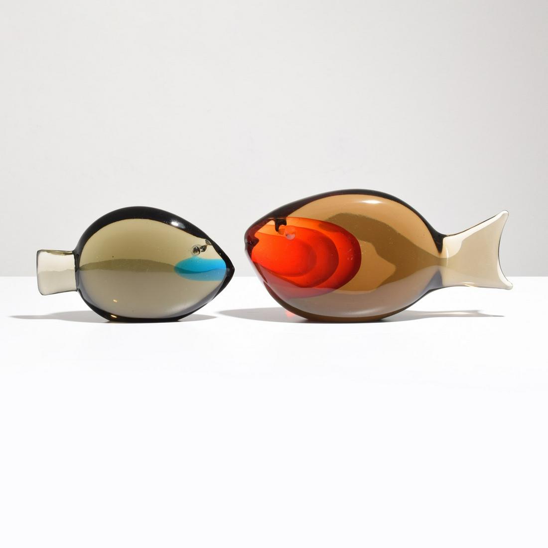 2 Antonio Da Ros "Sommerso" Fish Sculptures, Murano: Artist/Designer; Manufacturer: Antonio Da Ros; Cenedese Marking(s); notes: signed, marking(s) Country of origin; materials: Italy; glass Dimensions (H, W, D): largest: 5.5"h, 11.5"w, 3"d Additional In