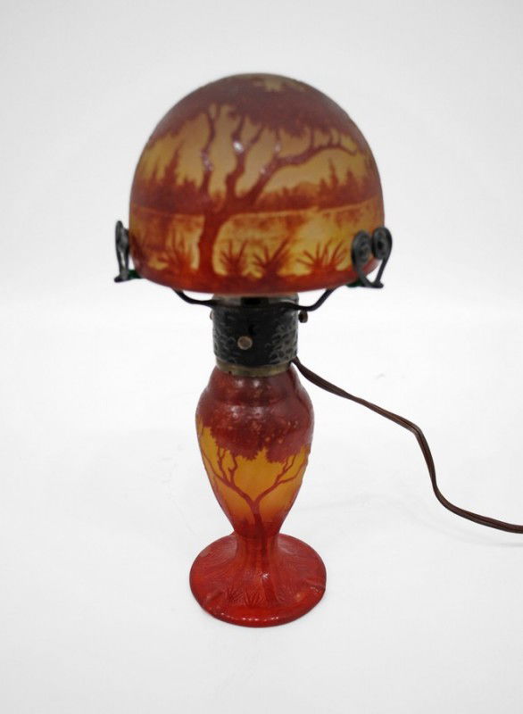 Daum Nancy Cameo Glass Lamp: Designer & Manufacturer: Daum Nancy Markings: signed Country of Origin & Materials: France; glass, metal Additional Information & Circa: Fine & rare "Cameo" lamp by Daum; Circa 1910 Dimensions: 10