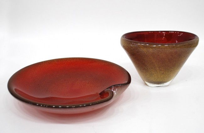 Flavio Poli Vase & Bowl: Designer & Manufacturer: Flavio Poli Markings: none Country of Origin & Materials: Italy; glass Additional Information & Circa: Vase and matching bowl by Flavio Poli; Circa 1950 Dimensions: 4.5"H, 7"