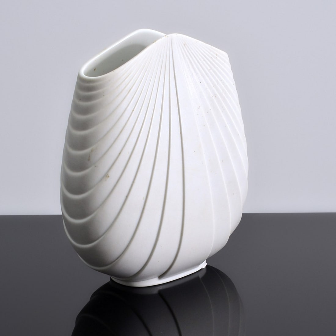 Max Fussl for Rosenthal Vase: Artist/Designer; Manufacturer: Max Fussl (20th Century); Rosenthal (Germany) Marking(s); notes: signed, marking(s) Materials: ceramic Dimensions (H, W, D): 7"h, 6"w, 3"d Additional Information: Vases 