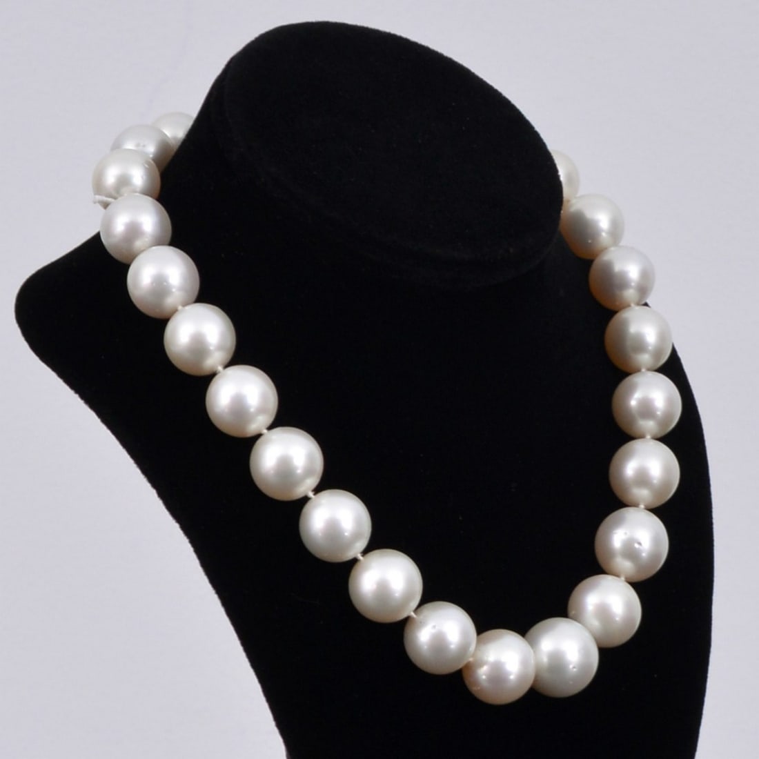South Sea Cultured Pearls with 18K Diamond Screw Clasp Necklace (1 of 12)