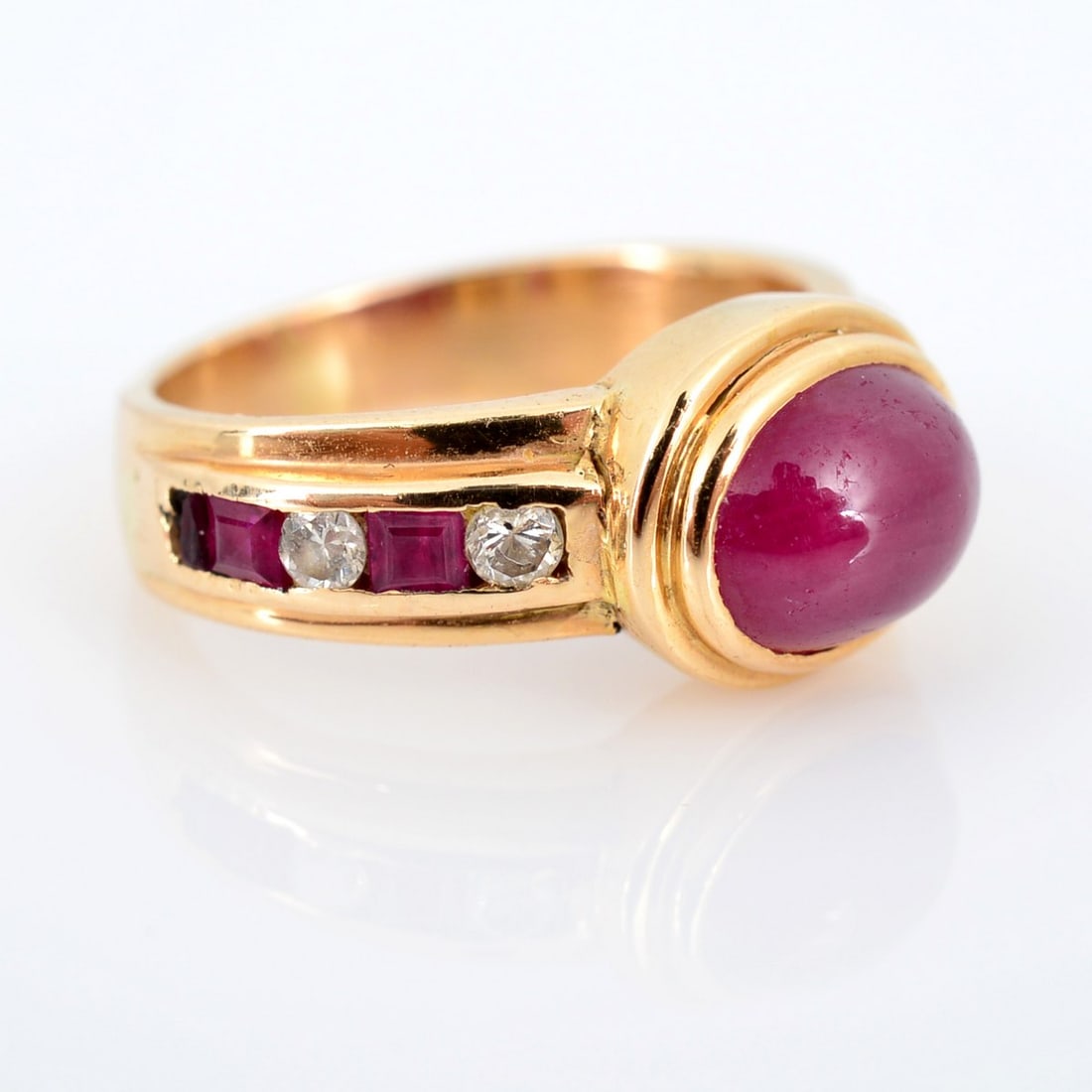 14K Gold, Diamond & Ruby Estate Ring (1 of 4)