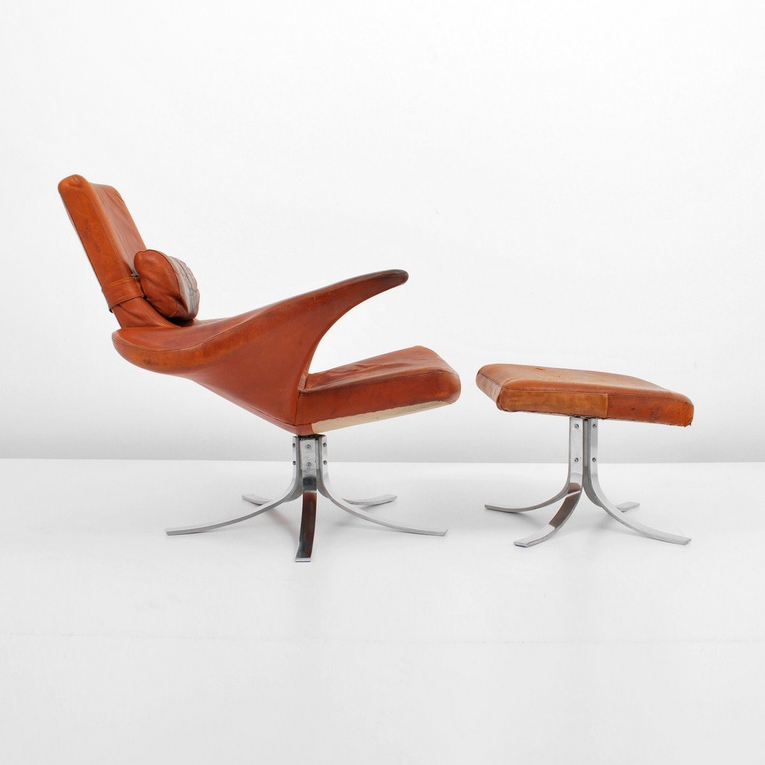 "Seagull" Lounge Chair by Berg & Eriksson: Designer & Manufacturer: Gösta Berg & Stenerik Eriksson; Fritz Hansen Markings: marked Country of Origin & Materials: Denmark; leather, chrome-plated steel Additional Information & Circa: "Seagull" l