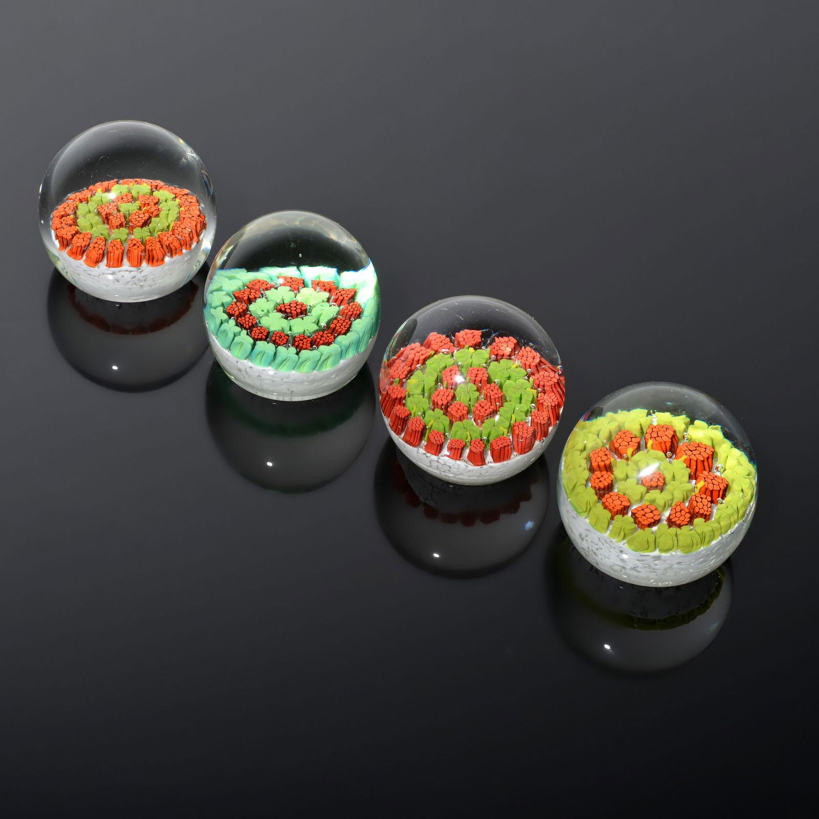 4 Fratelli Toso MILLEFIORI Paperweights, Murano (1 of 12)