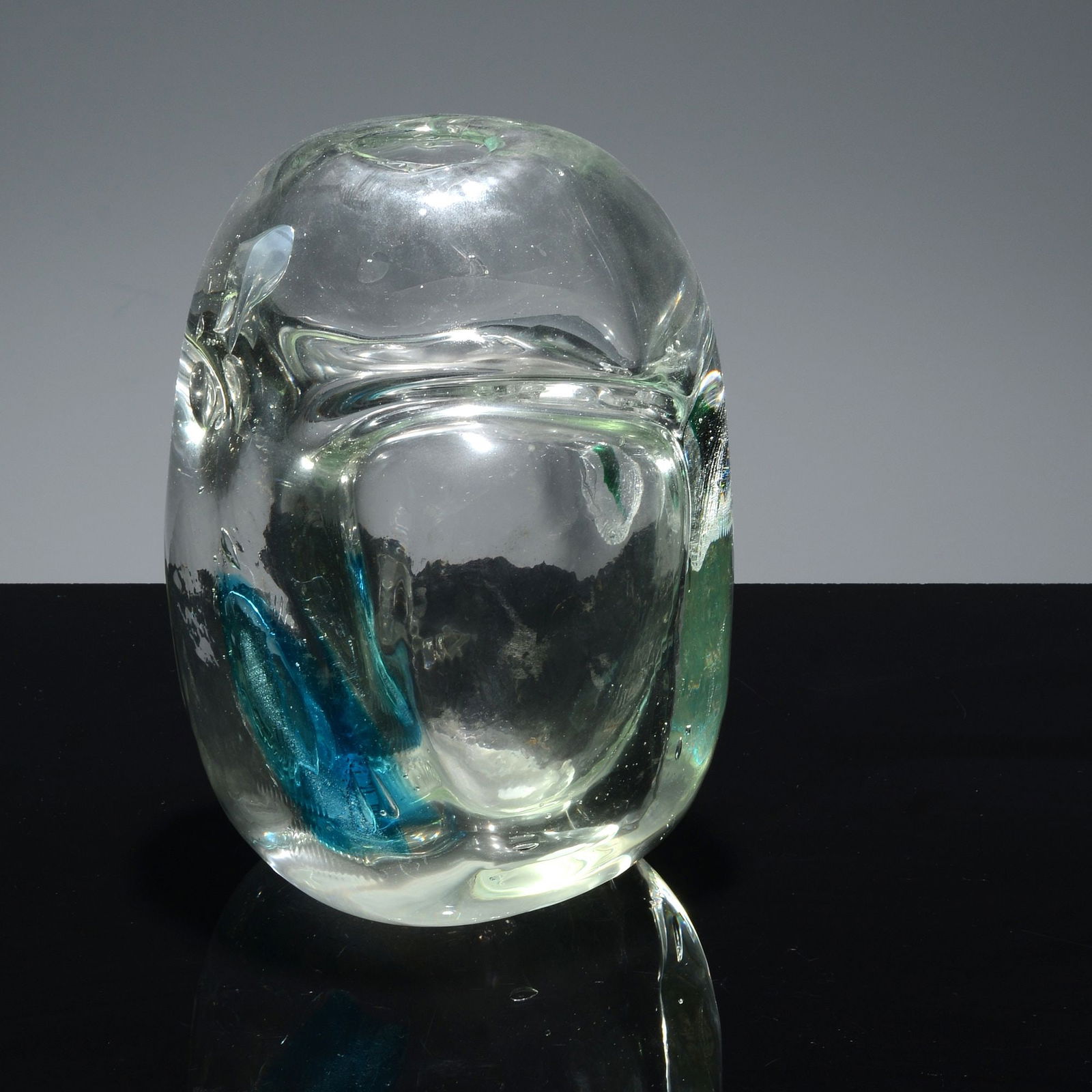 Unique Fulvio Bianconi Vase, 11"H, Murano (1 of 8)