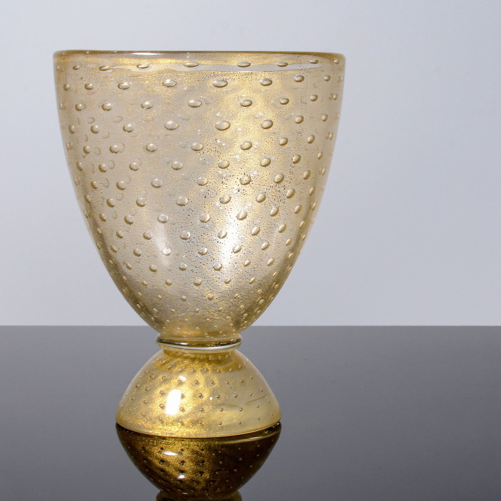Murano Vase Attributed to Archimede Seguso: Artist/Designer; Manufacturer: Archimede Seguso (Italian, 1909-1999), attributed Marking(s); notes: no marking(s) apparent Materials: glass Dimensions (H, W,