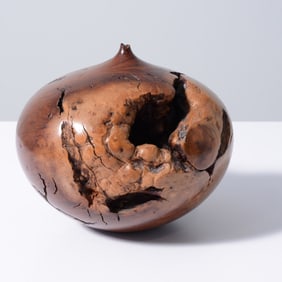 Early Hap Sakwa Sculpture / Vessel