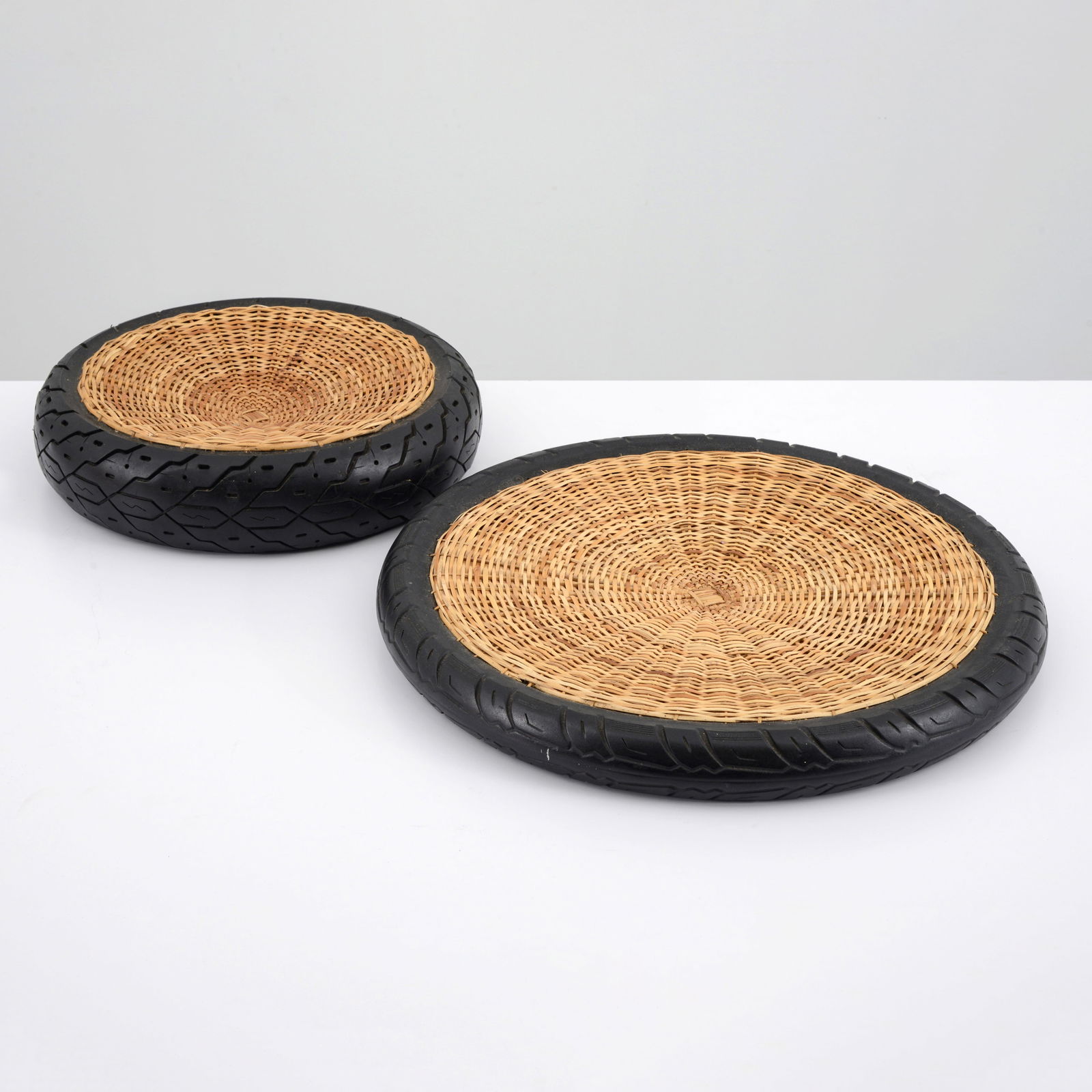 2  Fernando & Humberto Campana TRANSNEOMATIC Bowls (1 of 18)