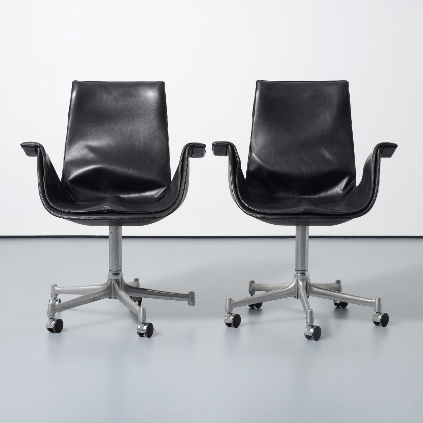 Pair of Preben Fabricius & Jorgen Kastholm BIRD Chairs (1 of 8)