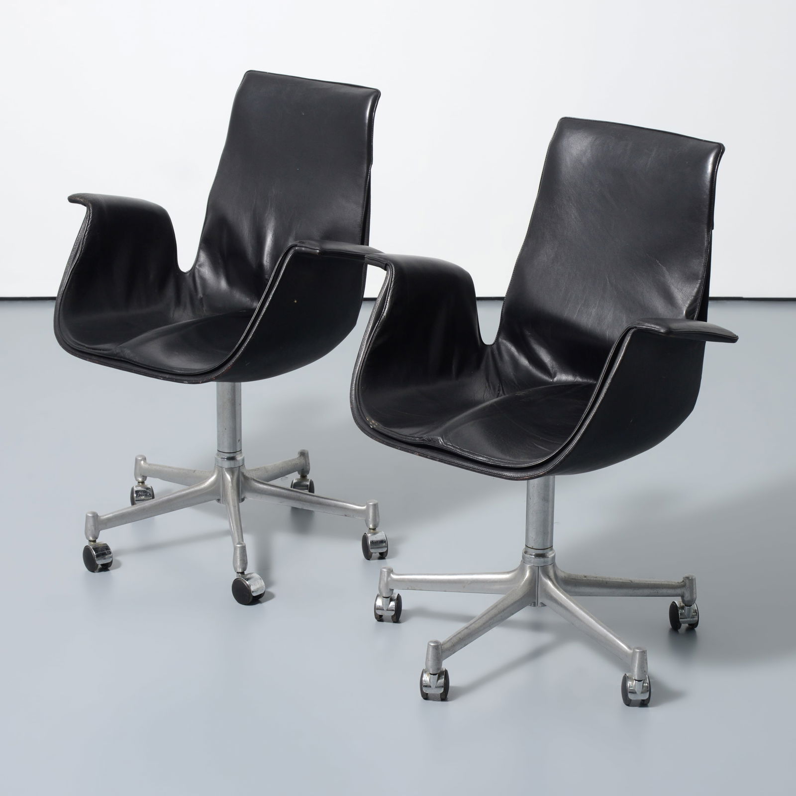 Pair of Preben Fabricius & Jorgen Kastholm BIRD Chairs (1 of 8)