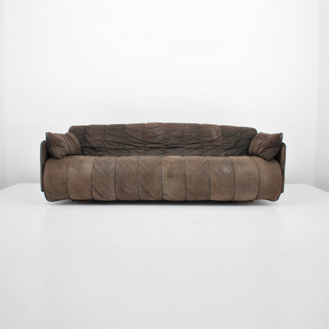 DeSede Suede Sofa/Daybed: Designer & Manufacturer: DeSede Markings: marked Country of Origin & Materials: Switzerland; suede Additional Information & Circa: Convertible suede sofa/daybed by DeSede; c. 1970 (Key Word Search: It
