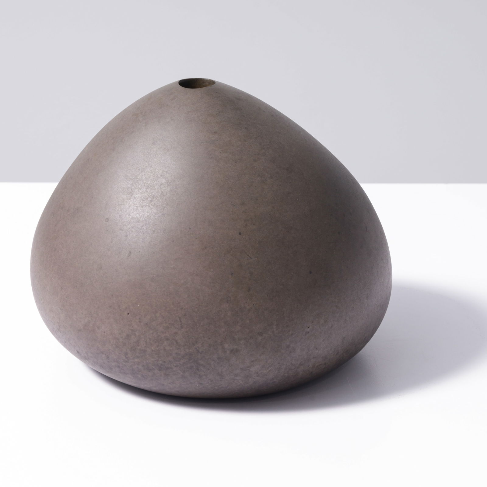 Juan Hamilton UNTITLED Bronze Sculpture / Vessel (1 of 9)