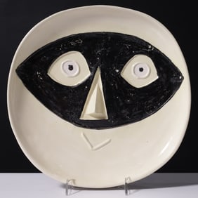 Pablo Picasso TETE AU MASQUE Dish, Madoura (A.R. 362)