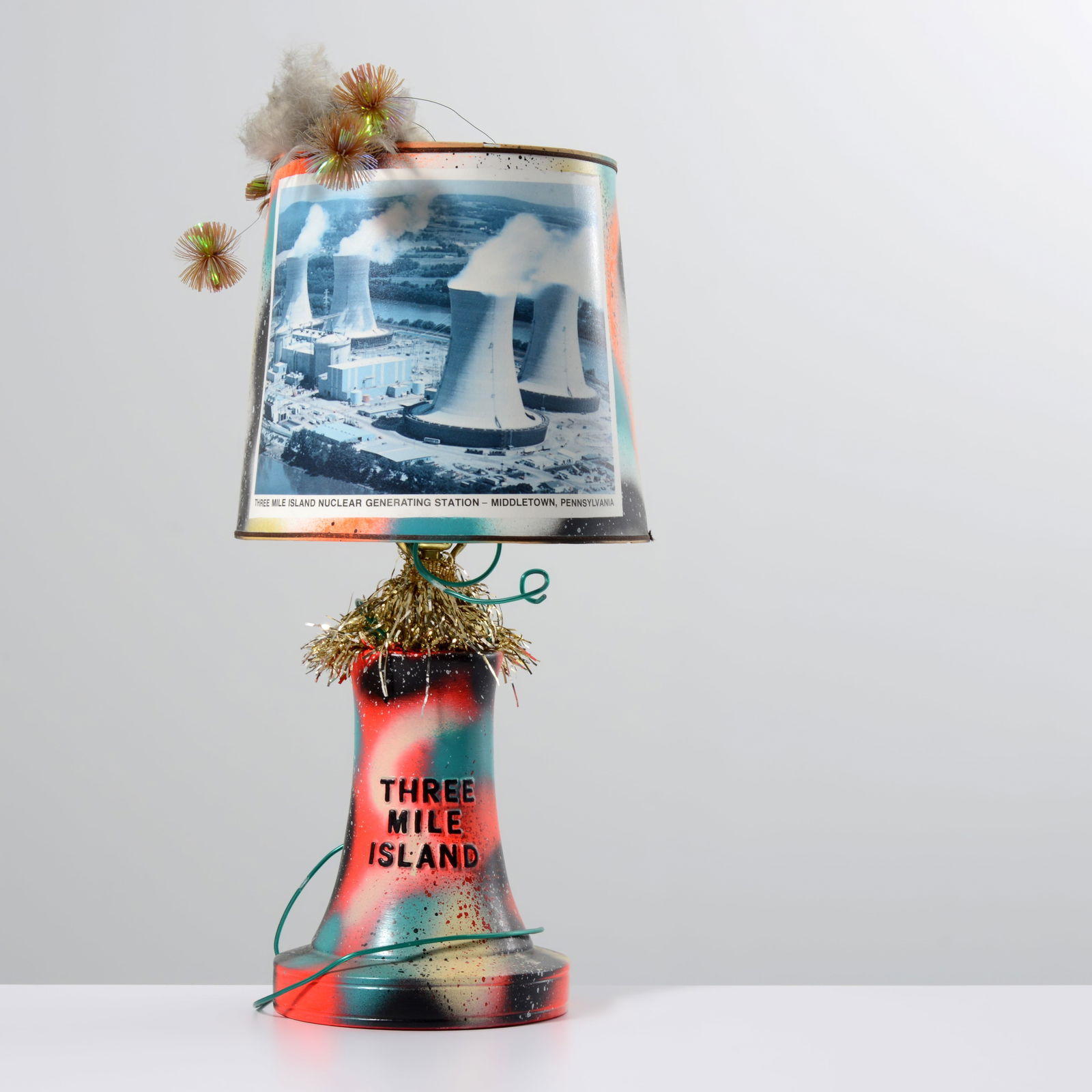 Dan Friedman THREE MILE ISLAND Lamp (1 of 7)