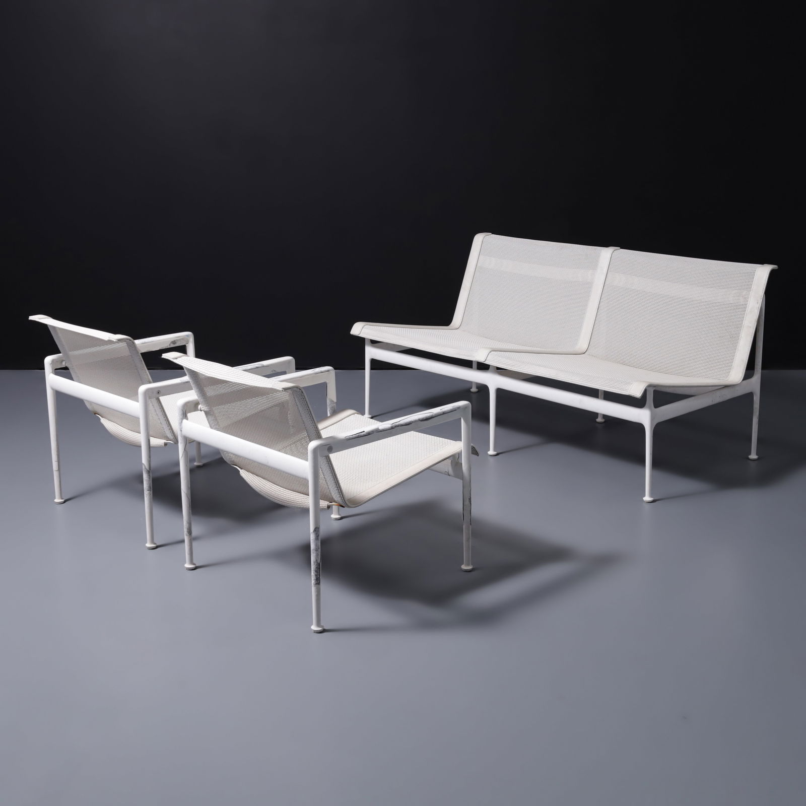 Pair of Richard Schultz Lounge Chairs & Loveseat (1 of 9)
