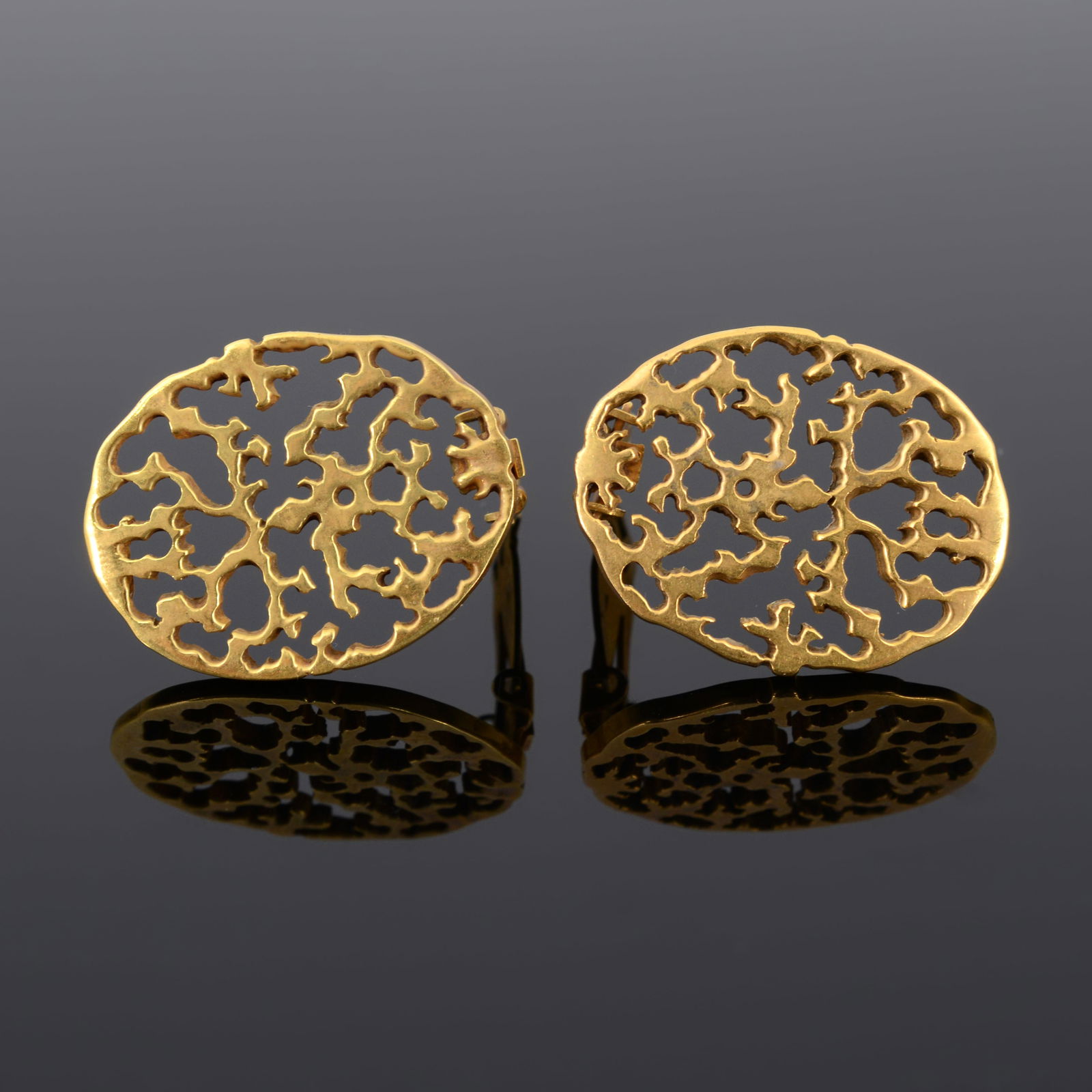 Mary McFadden Estate Earrings: Artist/Designer; Manufacturer: Mary McFadden (American, 1938-2024)Marking(s); notes: no marking(s) apparentMaterials: metalDimensions (H, W, D): 1.125"