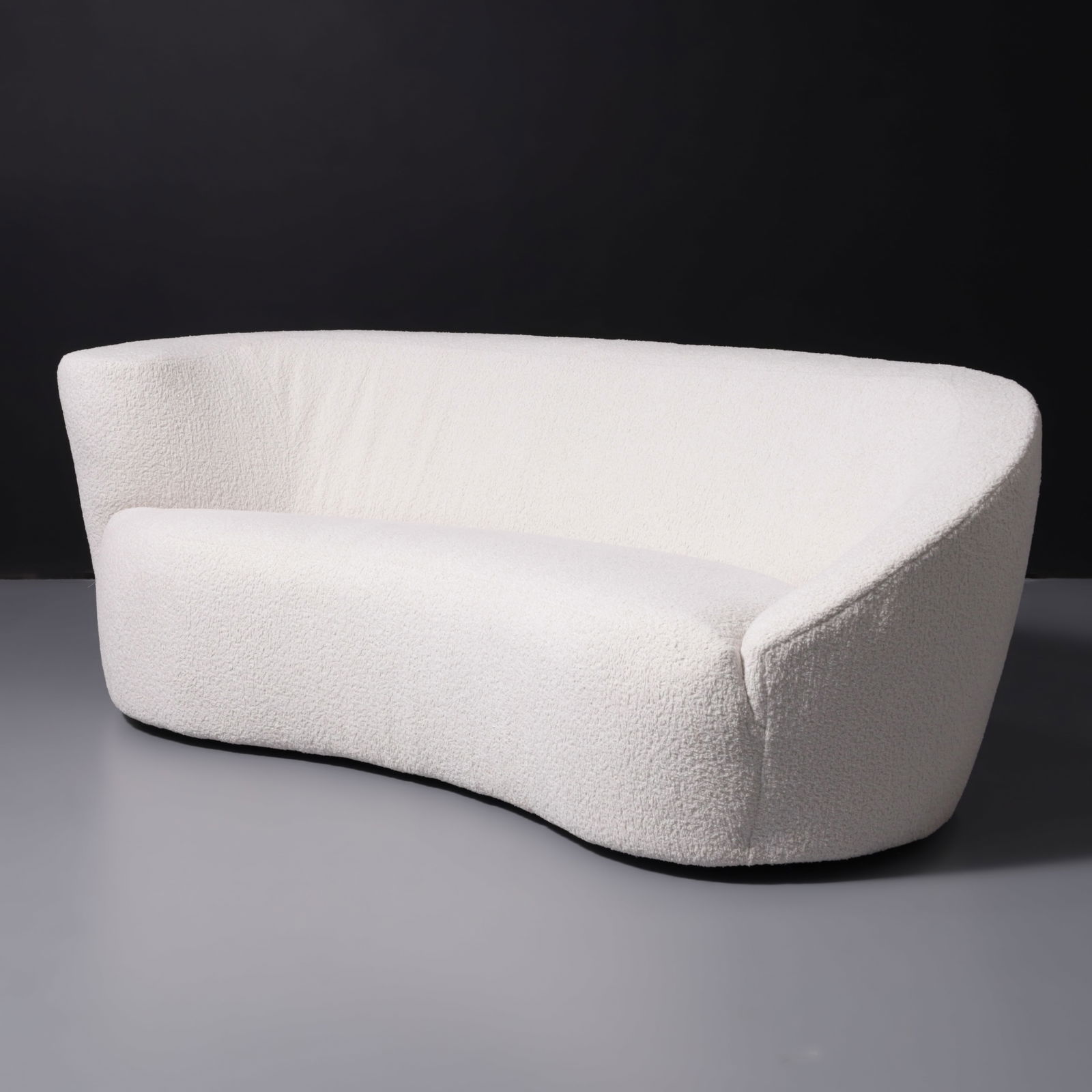 Vladimir Kagan NAUTILUS Sofa (1 of 12)
