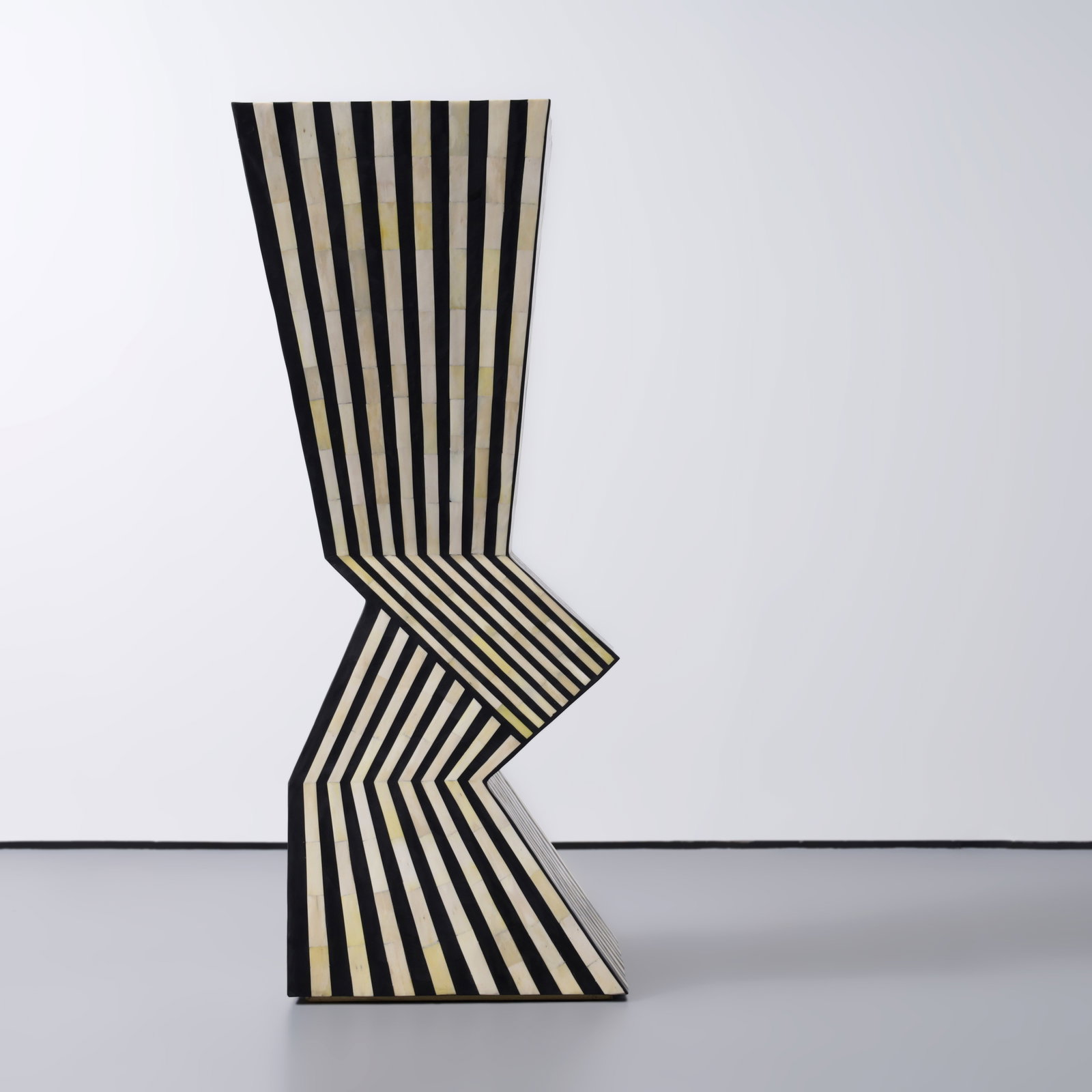 Marquis Collection of Beverly Hills ZIG ZAG Pedestal: Artist/Designer/Manufacturer: Marquis Collection of Beverly Hills (United States) Marking(s); notes: no marking(s) apparent Materials: tessellated stone Dimensions