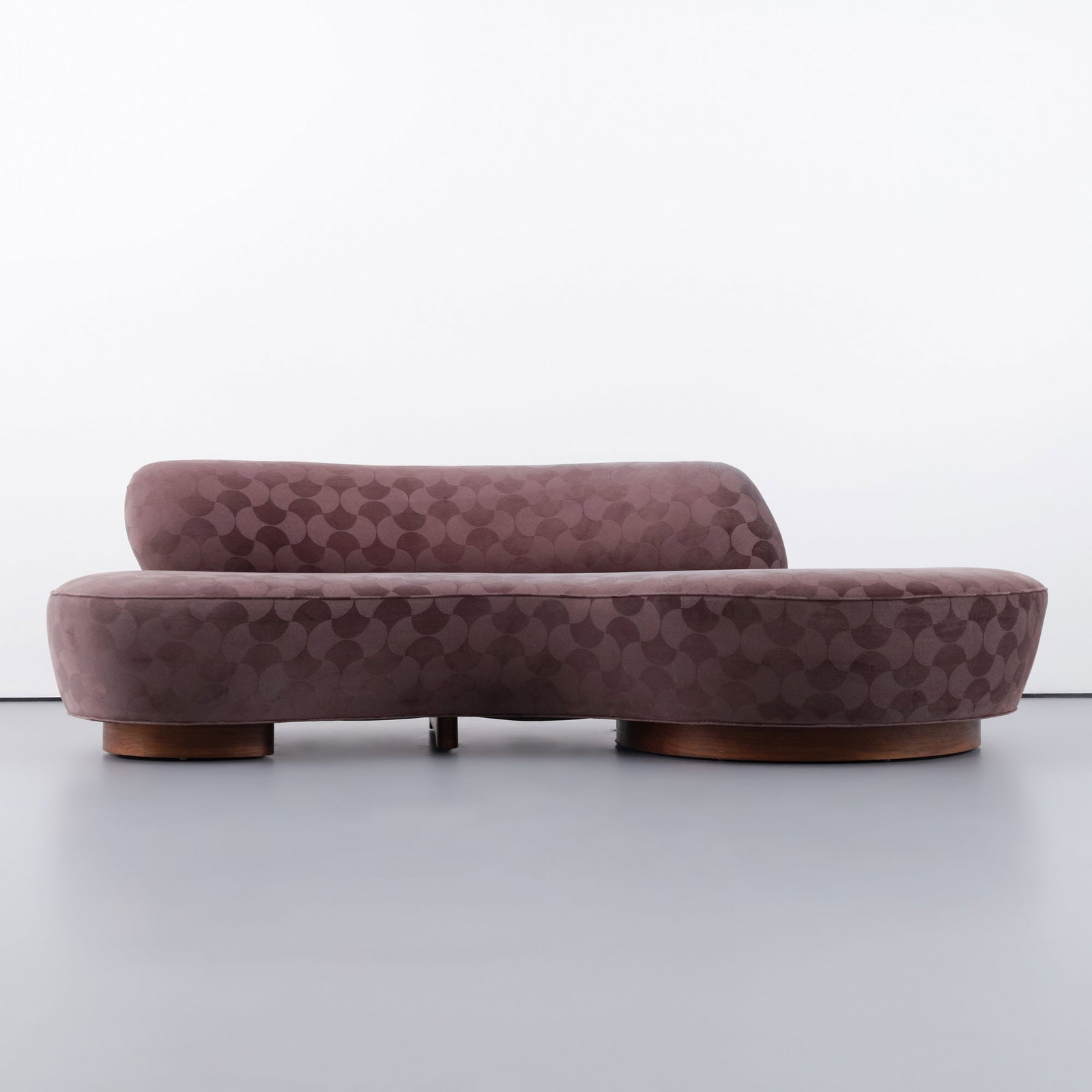 Vladimir Kagan SHORTY Sofa (1 of 12)