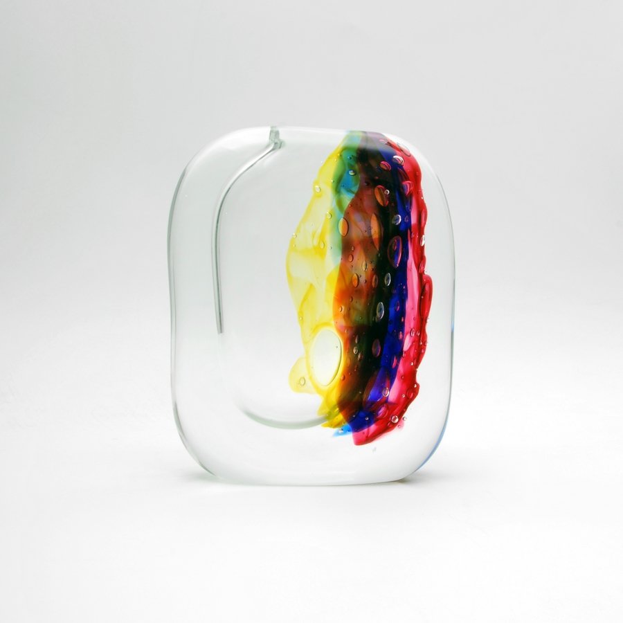 Luigi Onesto "Sommerso" Vessel: Designer & Manufacturer: Luigi Onesto Markings: marked Country of Origin & Materials: Italy; glass Additional Information & Circa: "Sommerso" vessel by Luigi Onesto, Murano, Italy. (Keyword Search: Ve