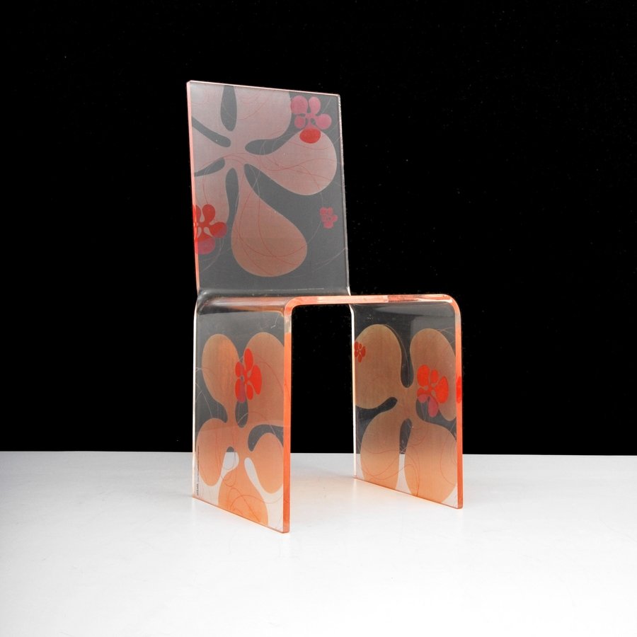 O. Vignaud Lucite Chair: Designer & Manufacturer: O. Vignaud; Aitali for Roche Bobois Markings: marked Country of Origin & Materials: Italy; acrylic Additional Information & Circa: Patterned lucite chair by O. Vignaud. (Keywo