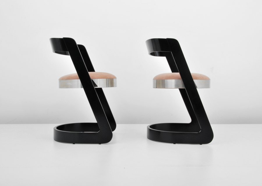 Pair of Willy Rizzo Chairs: Designer & Manufacturer: Willy Rizzo Markings: none Country of Origin & Materials: Italy; chromed metal, wood, upholstery Additional Information & Circa: Pair of cantilevered chairs by Willy Rizzo. (K