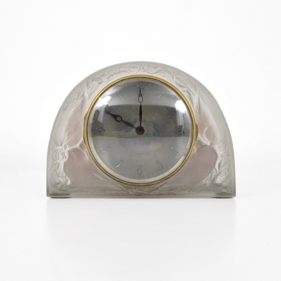 René Lalique 'Moineaux' Clock: Designer & Manufacturer: René Lalique Markings: none visable Country of Origin & Materials: France; glass, other Additional Information & Circa: Clock 'Moineaux' by René Lalique. Reference: R. Laliq