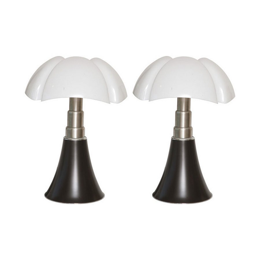 Pair of Gae Aulenti PIPISTRELLO Telescopic Lamps: Designer & Manufacturer: Gae Aulenti; Martinelli Luce Markings: manufacturer label Country of Origin & Materials: Italy; aluminum, plastic, enameled metal Additional Information & Circa: Pair of teles