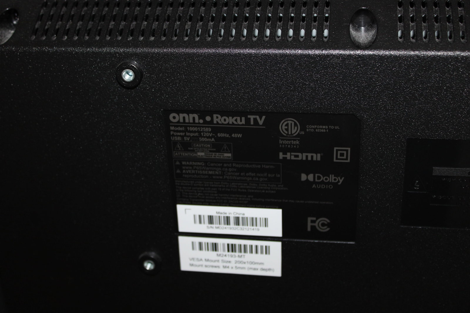 Onn 32" Roku Smart TV - 3