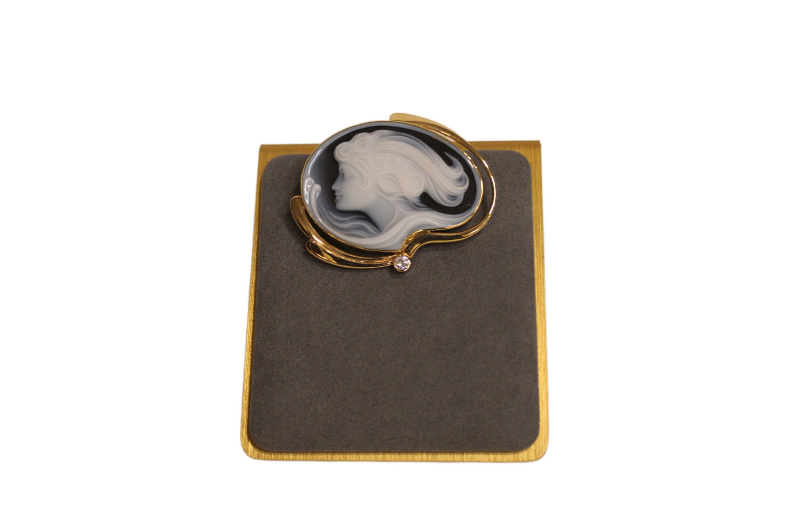 14K Yellow Gold Carved Cameo Pendant with Bezel Set: 14K Yellow Gold Carved Cameo Pendant .25 Carat Bezel Set Total 21g “Martha Richter 14K” Stamp Shown in Last Photo.