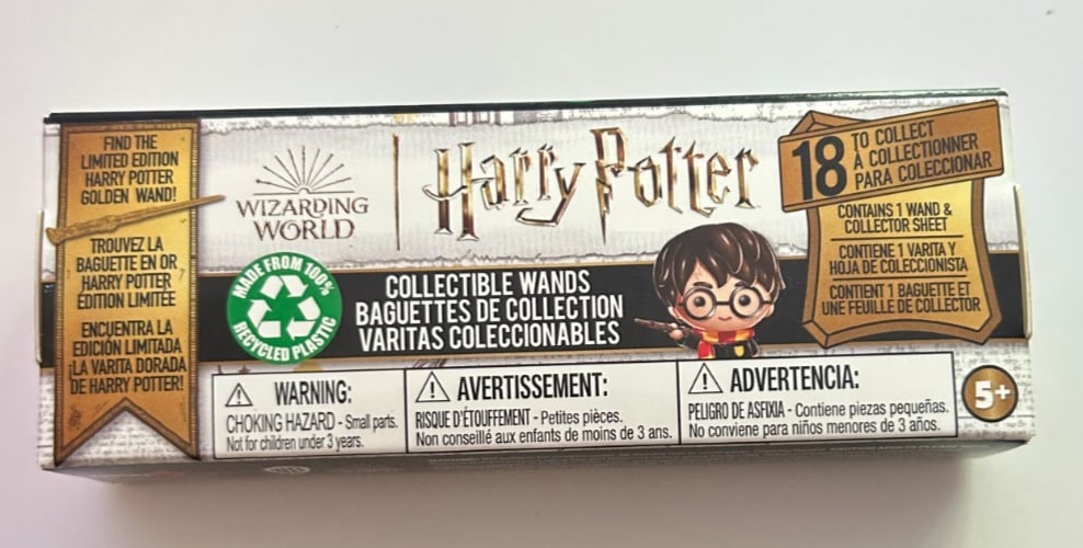 Harry Potter Collectible Mini Wand blind box - find the Limited Edition Golden: The Harry Potter Collectible Wands - Limited Edition Golden Wand is a highly sought-after collectible for fans of the Harry Potter franchise. This mysterious wand blind box, featuring the character Ch