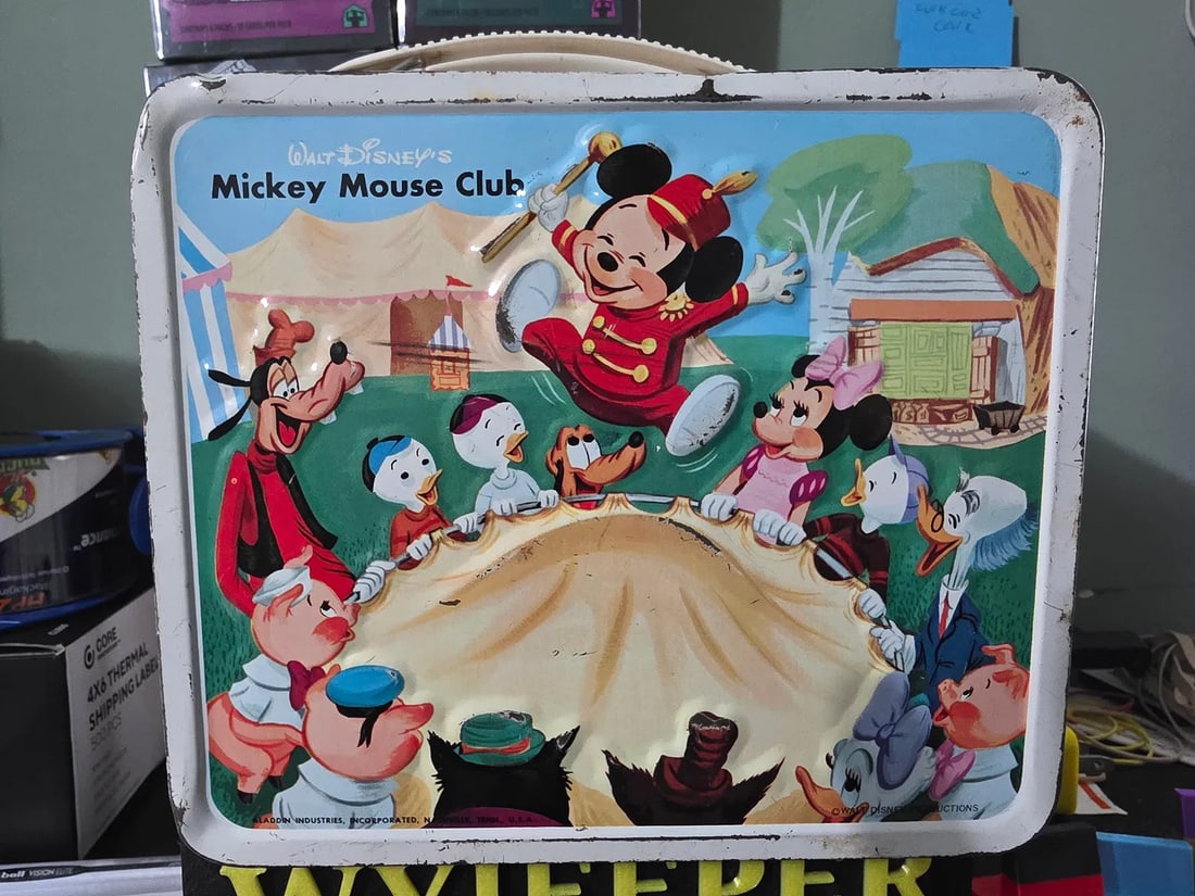 Vintage 1976 Walt Disney Mickey Mouse Club metal lunchbox no thermos - 2