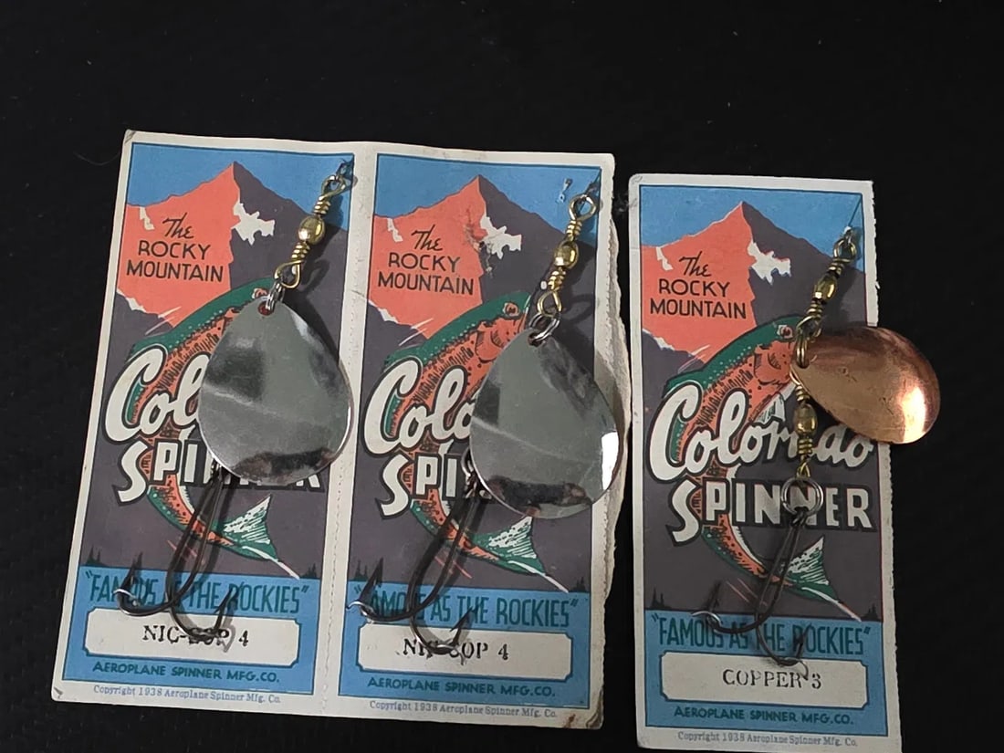 3 Vintage Colorado Spinner Fishing Lure Rocky Mountain: This vintage lot of 3 Colorado Aeroplane Spinners from 1938 are unique fishing lures designed for freshwater fishing. Made of metal by Aeroplane Manufacturing in the United States, these original piec