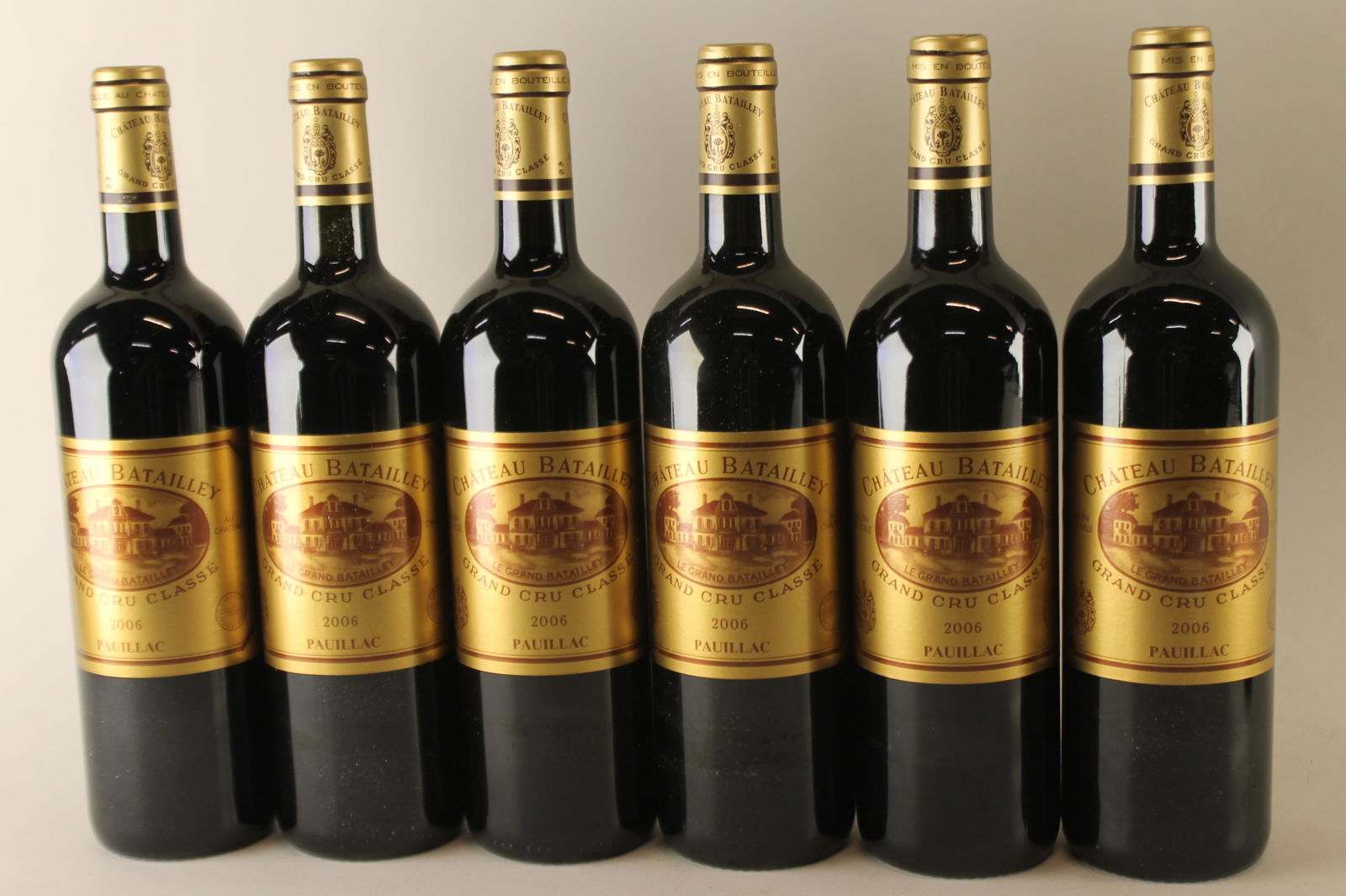 Château Batailley 2006: Château Batailley 2006 Pauillac, 5ème Grand Cru Classé Excellent level and appearance R 12 bottles Per lot €500 - 700 Size bottles Condition Excellent l