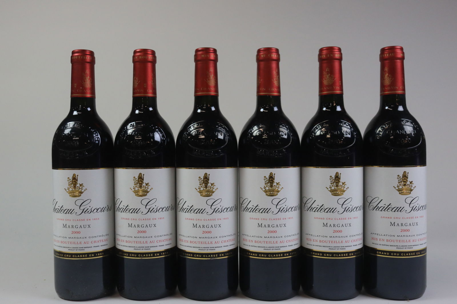 Château Giscours 2000: Château Giscours 2000 Margaux, 3ème Grand Cru Classé U. IN or better, excellent appearance R 12 bottles Per lot €750 - 950 Size bottles Condition U. IN