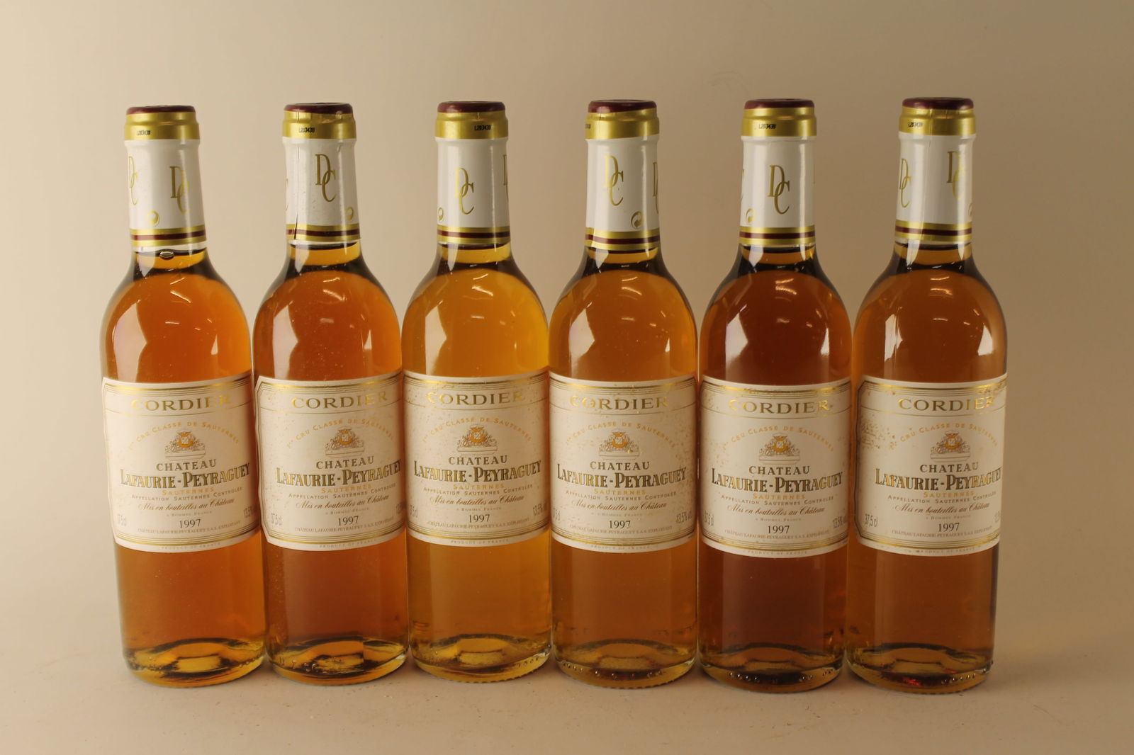 Château Lafaurie-Peyraguey 1997: Château Lafaurie-Peyraguey 1997 Sauternes, 1er Grand Cru Classé Excellent level, LSTL W 24 half bottles - 375ml Per lot €380 - 480Sizehalf bottles - 375mlConditionExcellent level,