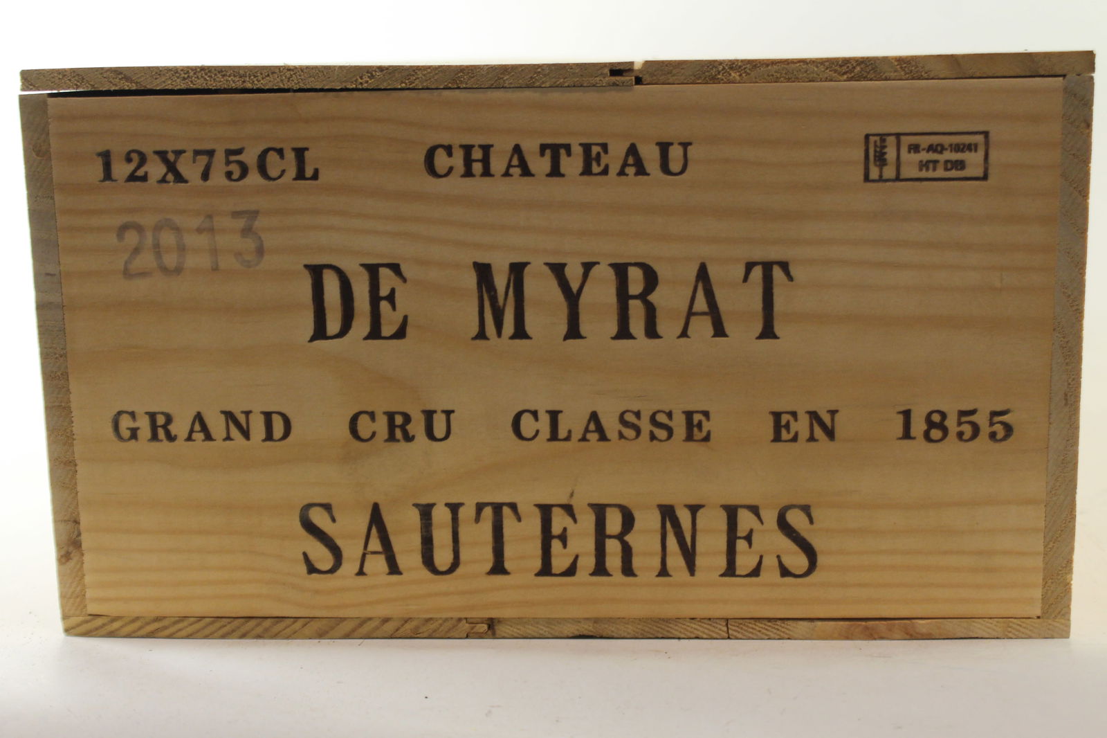Château De Myrat 2013: Château De Myrat 2013 Sauternes U. IN, excellent appearance W 12 bottles Per lot €260 - 360 Size bottles Condition U. IN, excellent appearance Exhibited<
