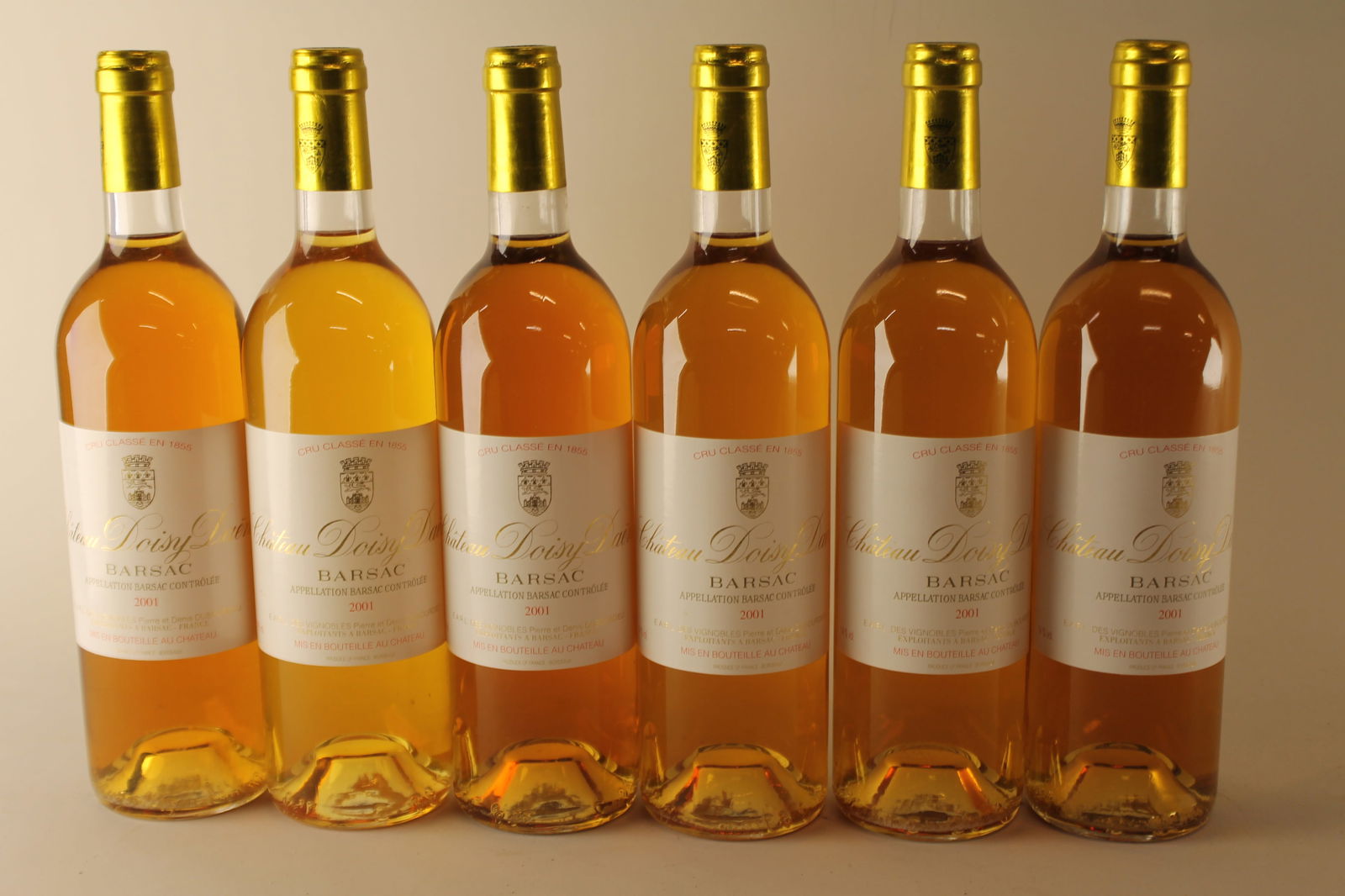 Mixed Lot Doisy 1992/2001: Château Doisy-Daëne 2001 Barsac, 2ème Grand Cru Classé U. BN, excellent appearance W 12 bottles Château Doisy-Védrines 1992 Sauternes, 2ème Grand Cru Classé<