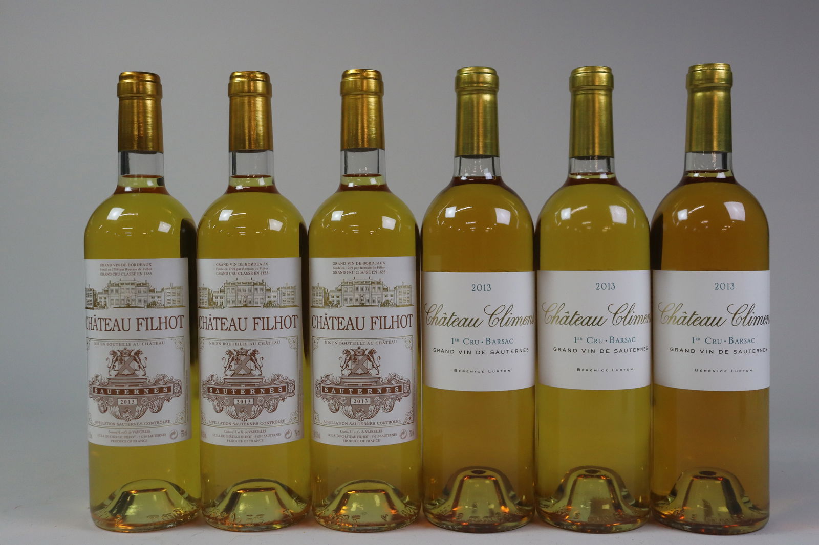 Mixed lot Sauternes 2013: Château Filhot 2013 Sauternes, 2ème Grand Cru Classé Excellent level and appearance W 3 bottles Château Climens 2013 Barsac, 1er Grand Cru Classé Excellent level and app