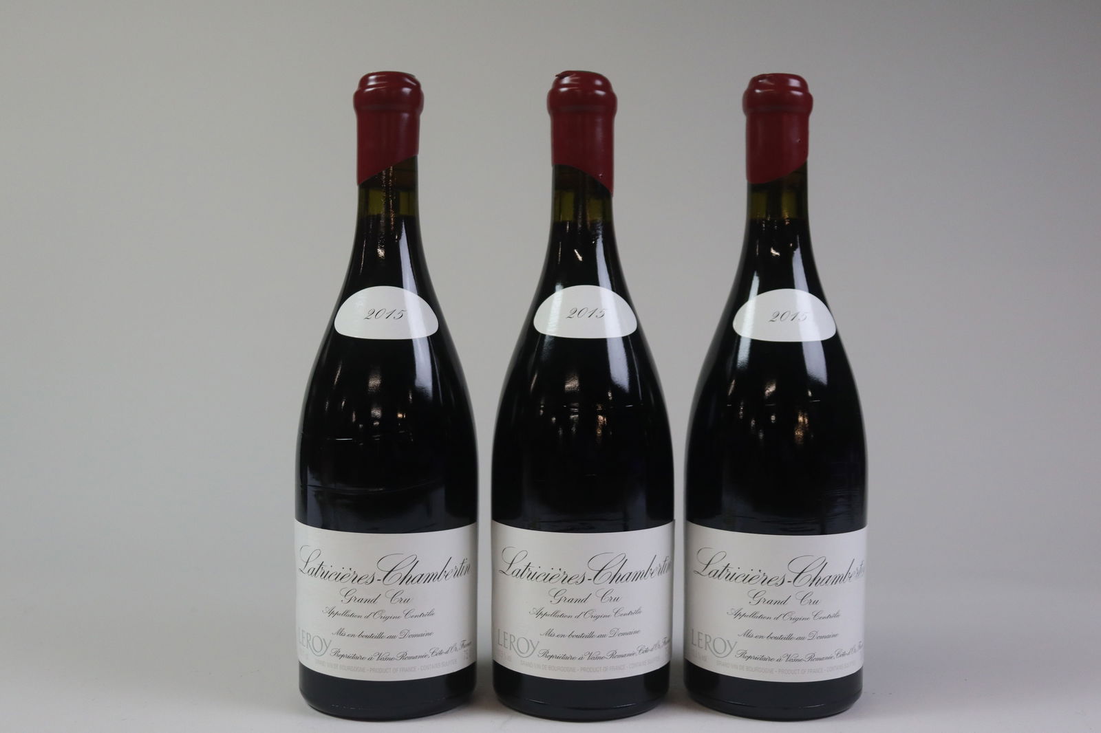 Latricières-Chambertin Grand Cru 2015: Latricières-Chambertin Grand Cru 2015 Domaine Leroy, Vosne-Romanée Excellent level and appearance R 3 bottles Per lot €23000 - 25000SizebottlesConditionExcellent level and