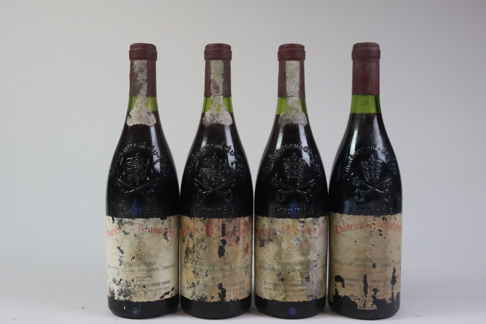 Châteauneuf-du-Pape Believed 1980's (1 of 2)