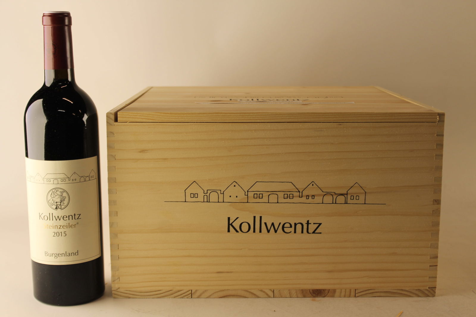 Romerhof Steinzeiler 2015: Romerhof Steinzeiler 2015 Weingut Anton Kollwentz, Burgenland Excellent level and appearance R 6 bottles Per lot €320 - 420SizebottlesConditionExcellent level and appearanceExhibited(OWC)