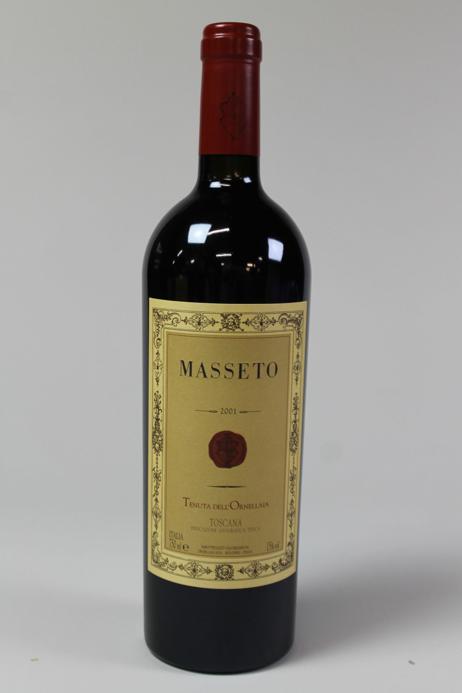 Masseto 2001: Masseto 2001 Tenuta dell' Ornellaia, Bolgheri U. BN, excellent appearance R 1 bottle Per lot €700 - 900SizebottleConditionU. BN, excellent appearance