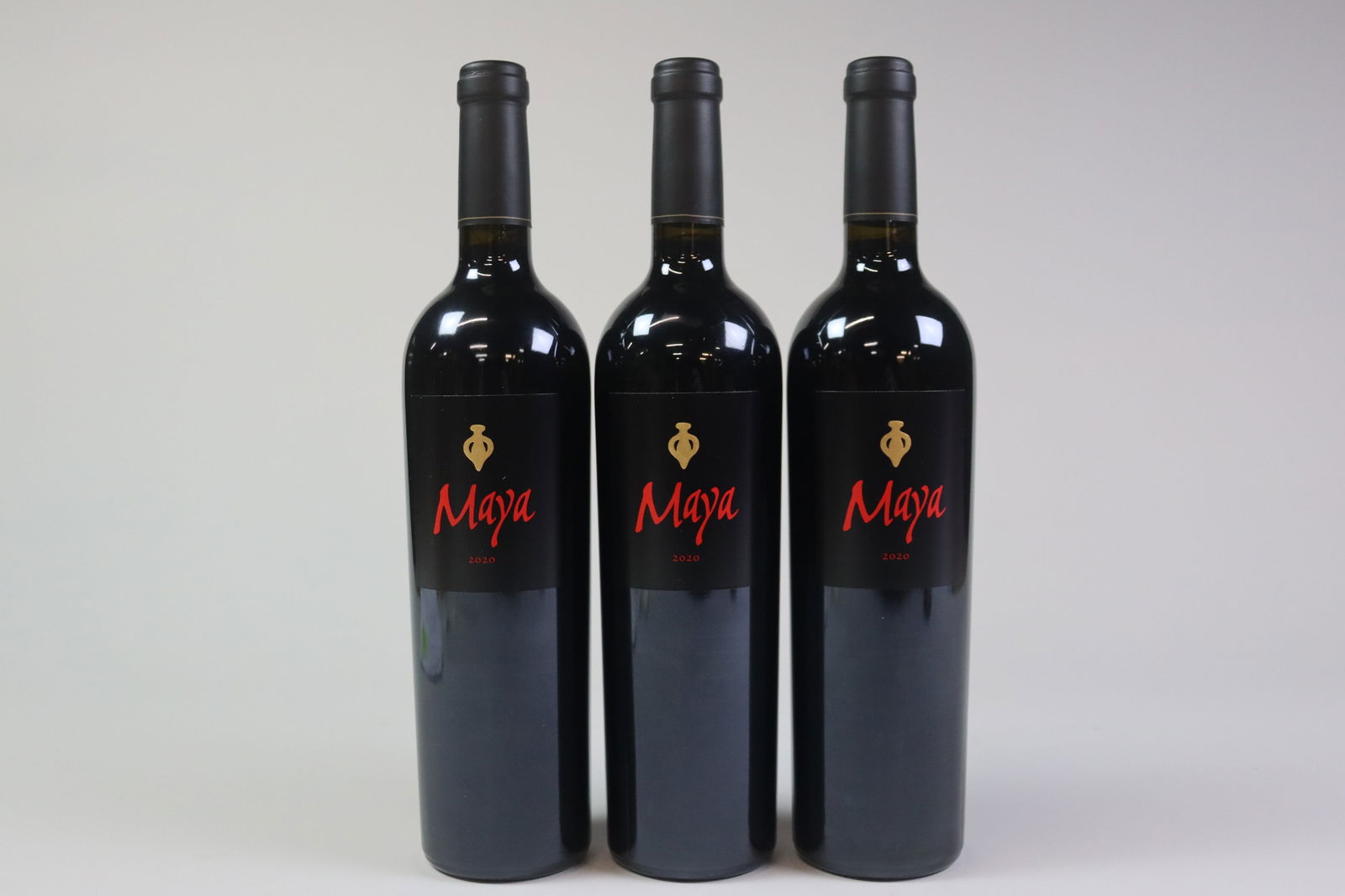 † Maya 2020 (1 of 1)