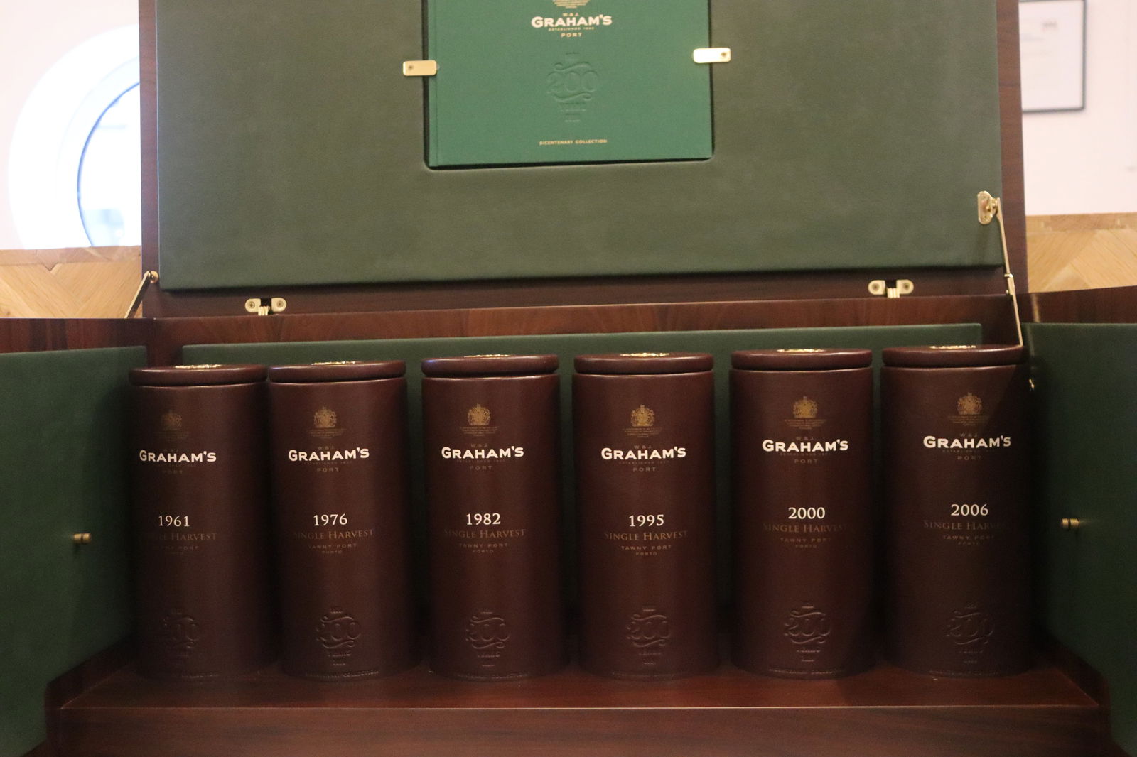 † Graham's Bicentenary Collection 1961-2011 - 4