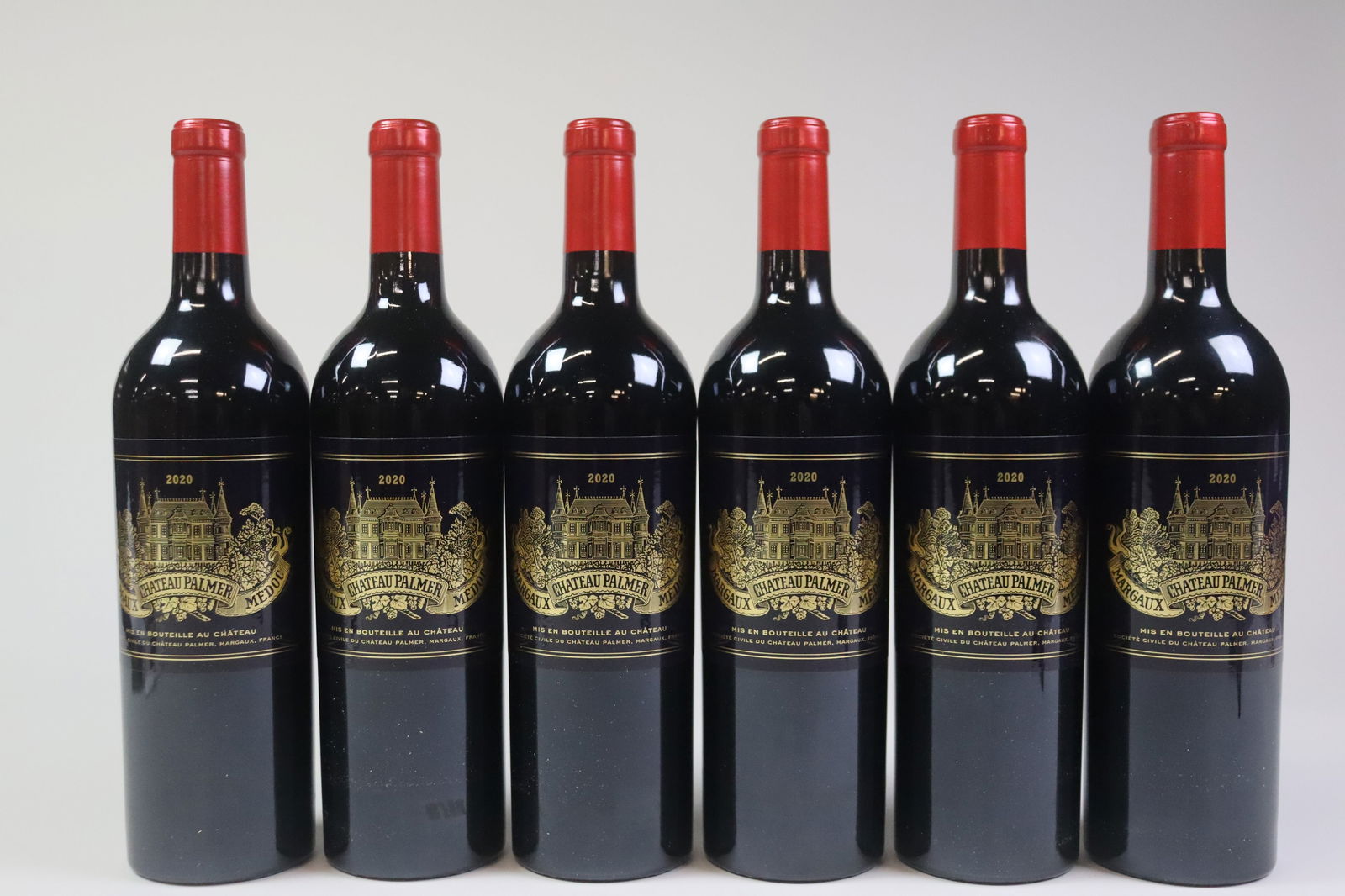 Château Palmer 2020: Château Palmer 2020 Margaux, 3ème Grand Cru Classé Excellent level and appearance R 6 bottles Per lot €1100 - 1500SizebottlesConditionExcellent level and appearanceExhibited(OWC)